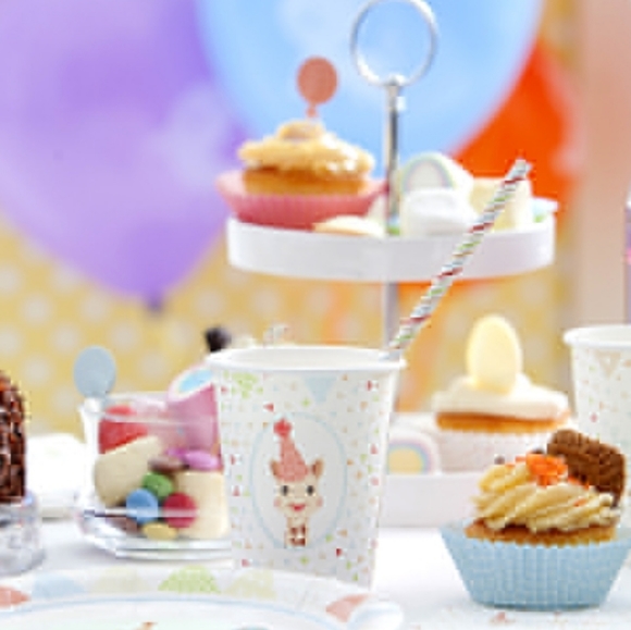 BDAY PARTY KIT IN A BOX🎈 - Picture 4 of 8